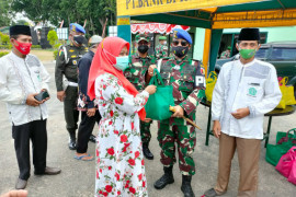 Kodam V/Brawijaya salurkan bantuan sembako di Sumenep