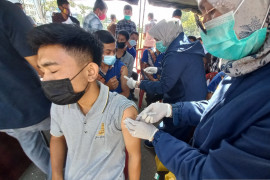 Pemkot Bukittinggi targetkan pemberian vaksin COVID-19  ke sekolah