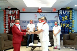 Volume transaksi tembus 5 juta lot, JFX beri apresiasi kepada anggota bursa saat HUT ke-22