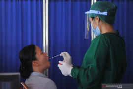 Anggota Komisi V DPR tolak aturan wajib PCR penumpang pesawat