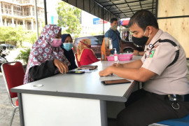 Cegah penyebaran COVID-19, PLN pastikan petugas PLN di vaksin dan terapkan Protkes