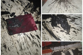 Rumah Ketua Demisioner PMII Langkat-Binjai di Tanjung Pura dilempar air selokan oleh OTK