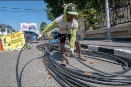 Pengamat: Pungutan SJUT harusnya tak masuk dalam target pendapatan daerah