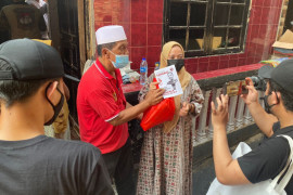 Bantu korban kebakaran, Relawan Sahabat Ganjar bagi sembako