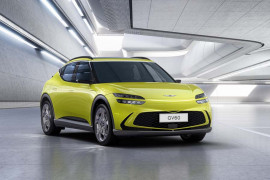 Mobil listrik Genesis GV60 bisa diisi daya secara tanpa kabel