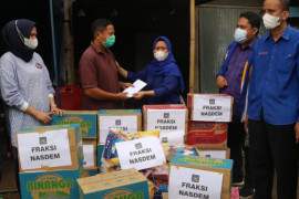 Partai Nasdem bantu korban banjir di Polewali Mandar Sulbar