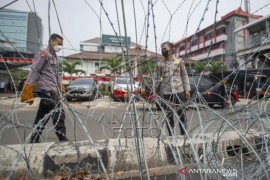 Pengamanan Sidang Putusan Banding Rizieq Shihab Page 1 Small