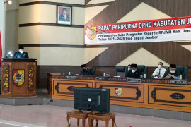 Bupati Jember minta maaf terkait honor pemakaman COVID-19