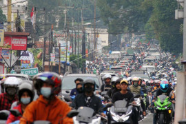 Jalur wisata Puncak Bogor padat