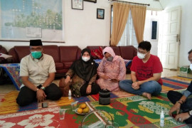 Supardi : Sumbar kehilangan sosok negarawan di diri Nasrul Abit