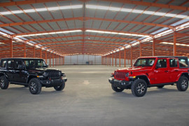 Jeep hadirkan kendaraan offread Wrangler dan Gladiator di Indonesia