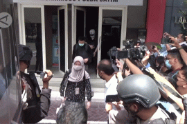 Bupati Probolinggo dan anggota DPR RI terjaring OTT KPK