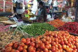 Jember inflasi 0,04 persen dipicu kenaikan harga tomat dan daging ayam ras