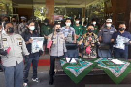Dua pelaku utama begal bersenjata tajam diringkus polisi