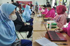 Menyongsong PTM terbatas dengan percepatan vaksinasi pelajar