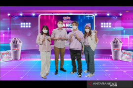 Minuman taro kekinian hadir dalam versi rumahan