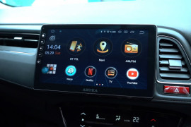 Hadir, Head Unit dengan perintah suara berbahasa Indonesia pertama