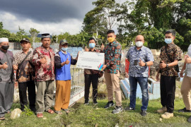 Realisasi CSR, PLN Sumbar bantu pembangunan TPU Tebing Tinggi