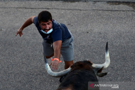 Kasus COVID-19 di Spanyol sudah tembus angka 8 juta