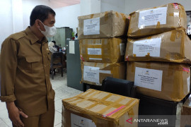 Kemensos RI Bantuan masker dan vitamin masyarakat miskin Aceh Timur