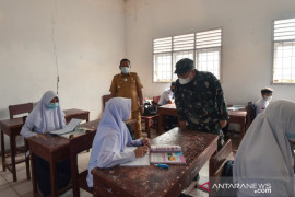 Wali kota, Dandim, Kapolres memeriksa kondisi pelaksanaan PTM di Padangsidimpuan
