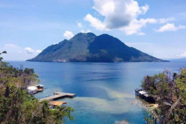 Dispar Ternate lanjutkan pembangunan panggung kesenian di Pulau Hiri, dukung pariwisata