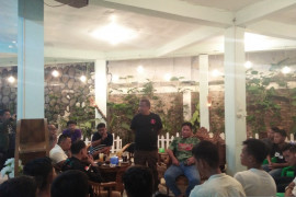 Pj Bupati Labuhanbatu janji bantu atlet sepak bola daerah hingga sukses