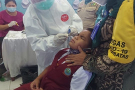 Dinkes Tebing Tinggi lakukan rapit tes antigen pada guru dan siswa