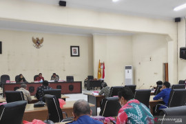 Warung beromset di atas Rp4 juta sebulan bakal kena pajak lima persen