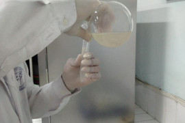 Mahasiswa UB buat pembalut dari limbah agar agar mencegah kanker serviks