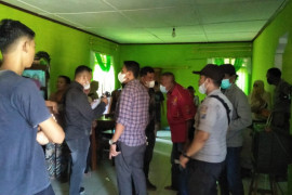 Tidak tahan penyakit asam lambung, warga Salapian Langkat gantung diri