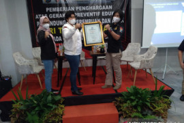 Komnas Perlindungan Anak beri penghargaan Polres Jember