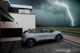 Renault rilis Megane E-TECH pakai Google &amp; Qualcomm optimalkan fitur digital