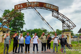 DPRD Belitung Timur minta DLH bangun TPA sampah baru