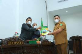 Pengaspalan jalan Tanjungpasir-Telukbinjai tinggal tunggu pemenang tender