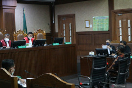 Wali Kota Cimahi Ajay beri Rp507,39 juta ke penyidik KPK demi amankan perkara