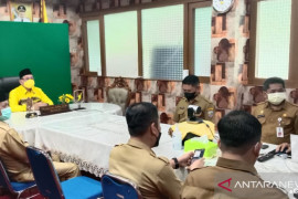 Regent, Deputy Regent of Kotabaru participate in leadership briefing