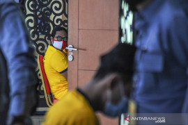 Pengungkapan kasus sertifikat vaksin palsu