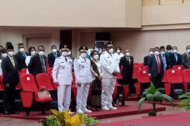 Gubernur lantik Bupati Sabu Raijua dan Bupati Lembata