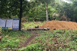 Tower yang  dibangun PT CMI di Penuba belum berizin