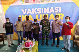Sebanyak 500 pelayar Bangkalan jadi sasaran vaksinasi IKA Unair
