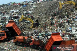 Pemprov DKI targetkan 1.369 RW kelola sampah mandiri mulai Oktober