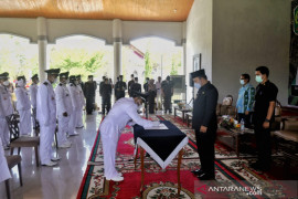 Lantik 37 penjabat penghulu, ini enam pesan Wabup Siak