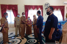 10 penyuluh KB Tanah Laut terima penghargaan Presiden-RI