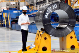 Presiden Jokowi harap pabrik baja lembaran panas akan hemat devisa Rp29 triliun