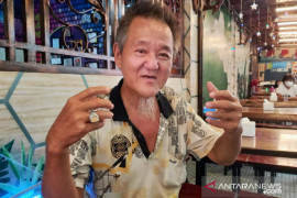 I Kiong Tan etnis chinese yang paham tarombo Batak