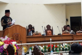 Bupati Thaher Ajak DPRD Dan Elemen Warga Malra Kawal Implementasi APBD-P 2021