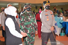 Kodam V/Brawijaya bidik vaksinasi lansia di Lamongan