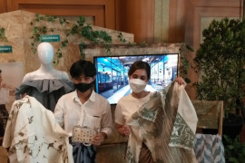 UMKM binaan BI Jabar olah limbah tekstil jadi kain tenun bernilai jual tinggi