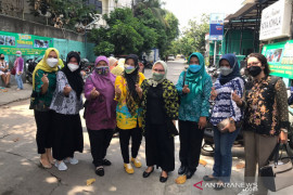 Pemkot Bekasi beri layanan KB gratis untuk peringati Hari Kontrasepsi